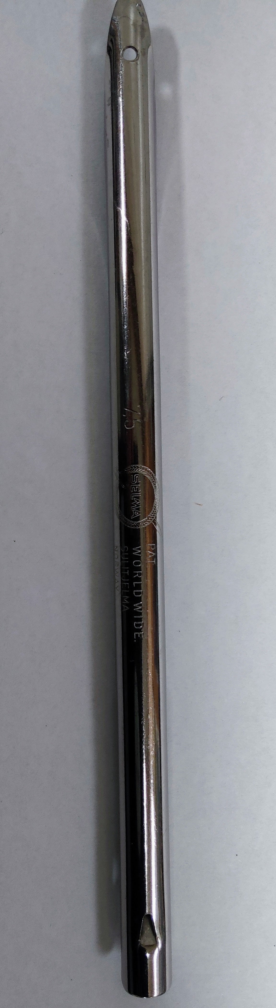 Aiguille creuse pour épissure