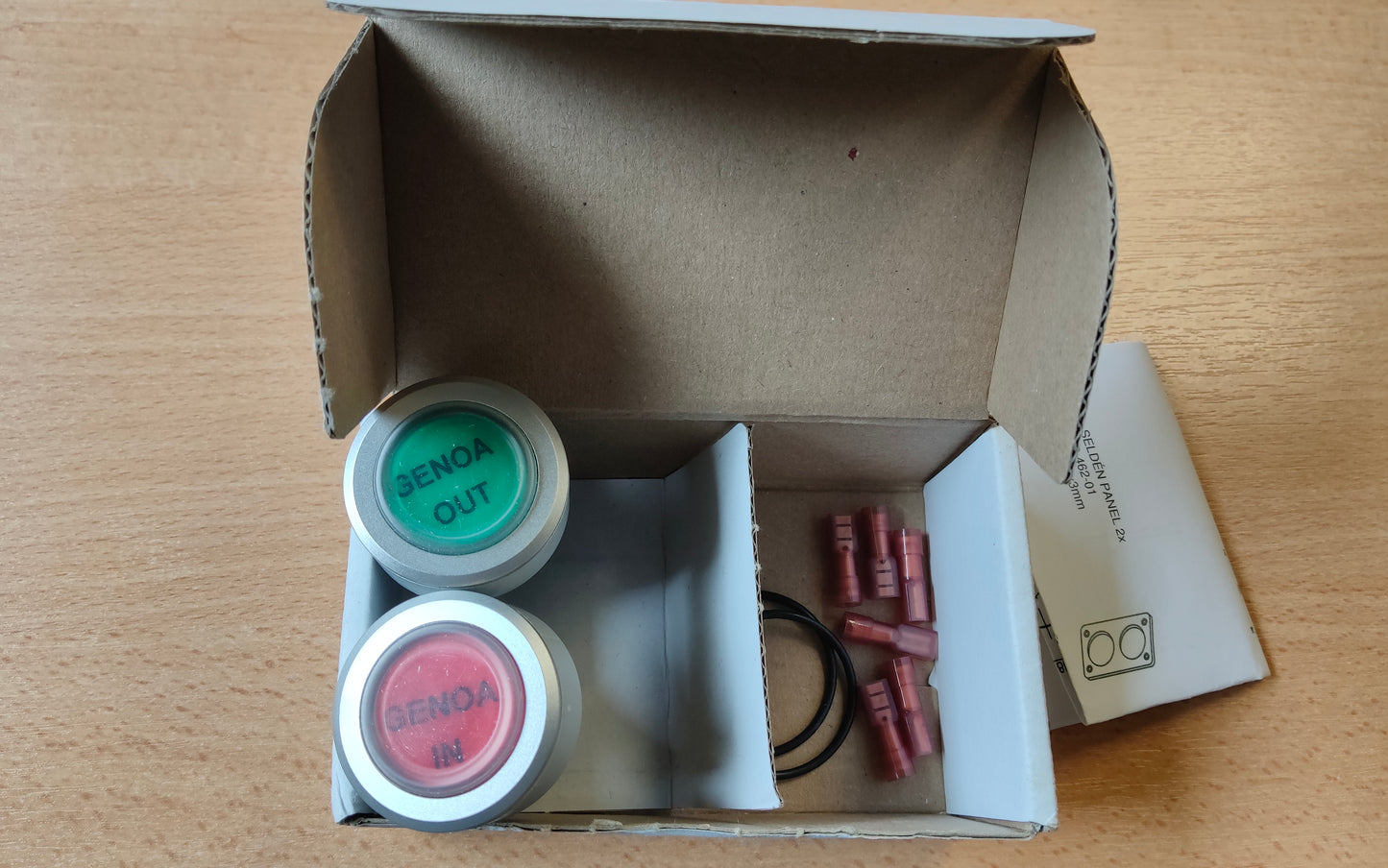 Boutons poussoirs Génois in/out