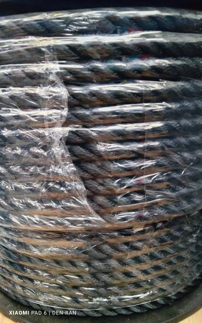 Amarre Polyester toronné 3 torons.